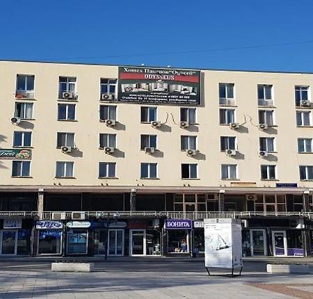 Хотел Дунав Свищов Hostel Bagian luar foto